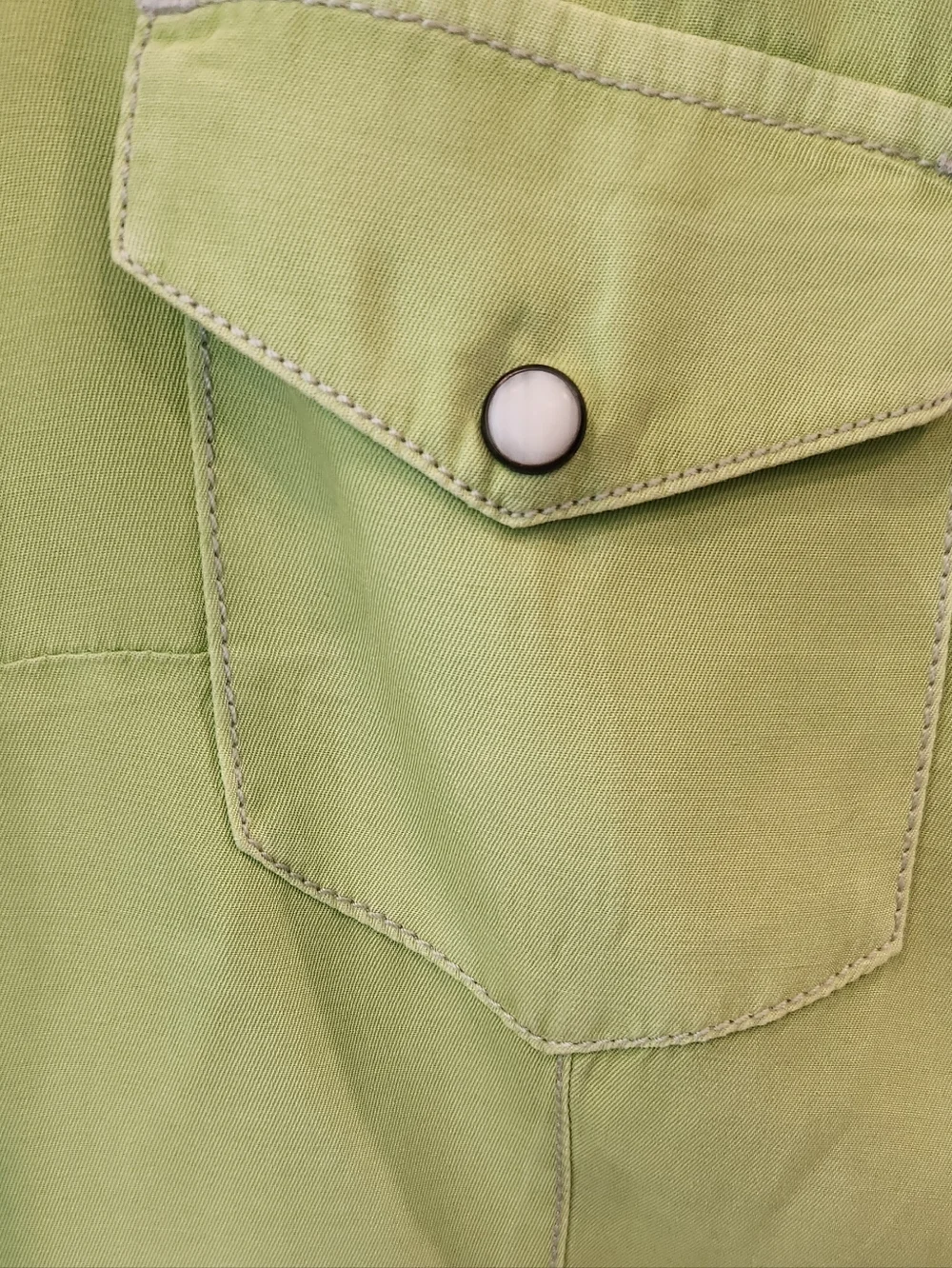 Ryan Michael Women's Lime Green Embroidered Button-Down Shirt - Picture 4 of 7